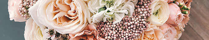 заказывайте цветы в местном магазине в Севастополе от Гранд-Флора